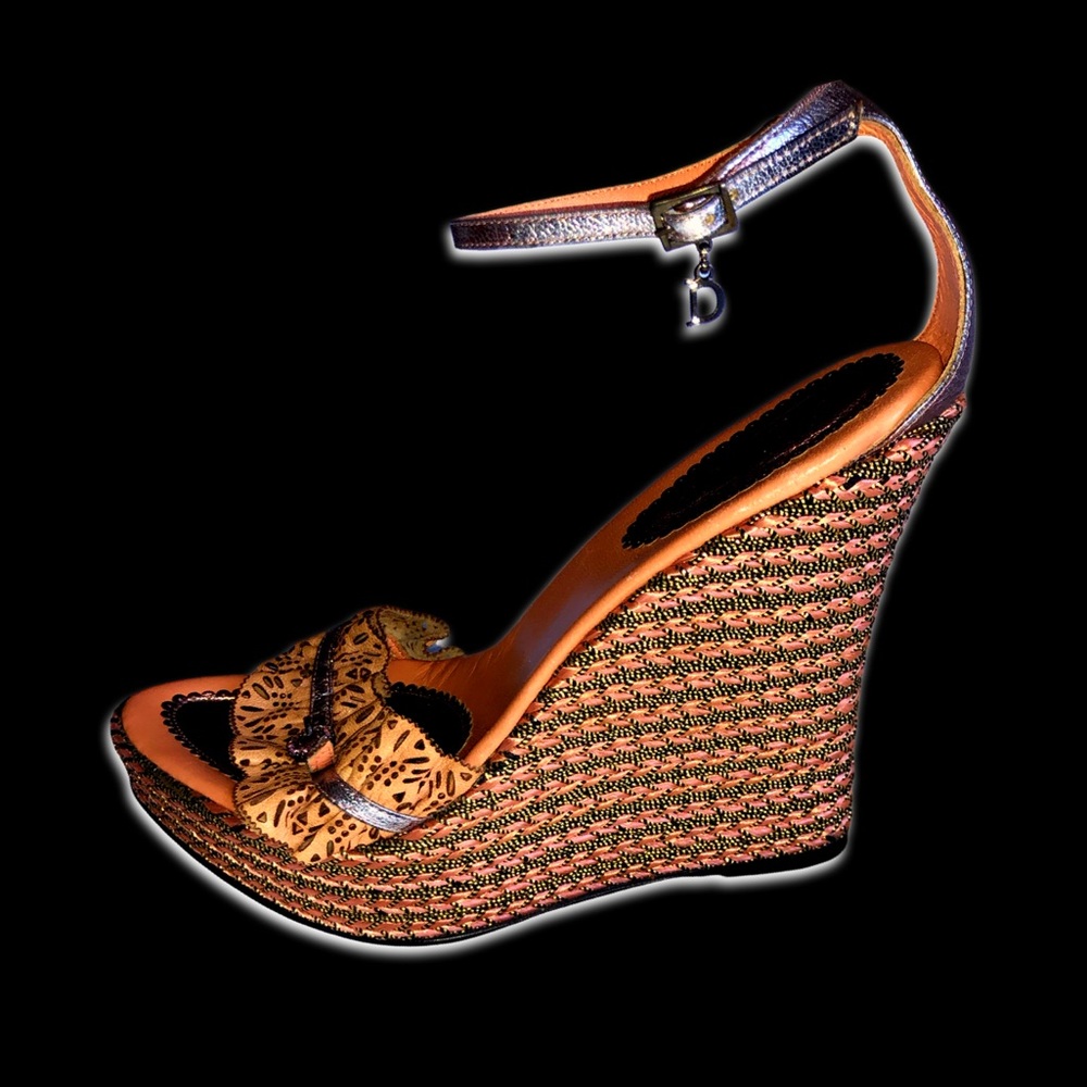 El Dante’s Vintage Y2K Couture Peachy Pink Metallic Nude Wedge Sandal Platforms